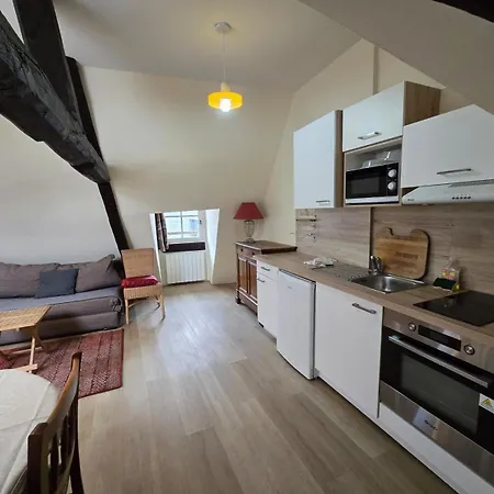 Le Du Gouverneur أونفلور