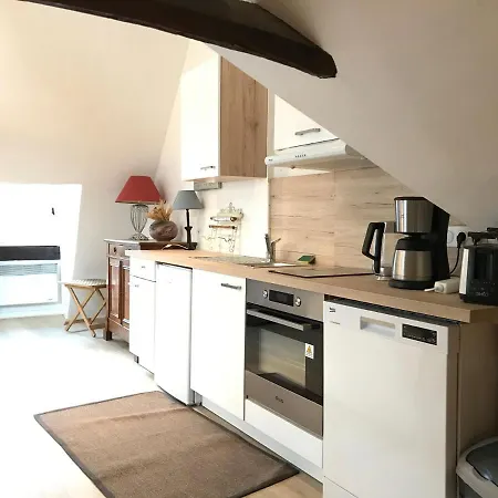 Le Du Gouverneur Apartment *