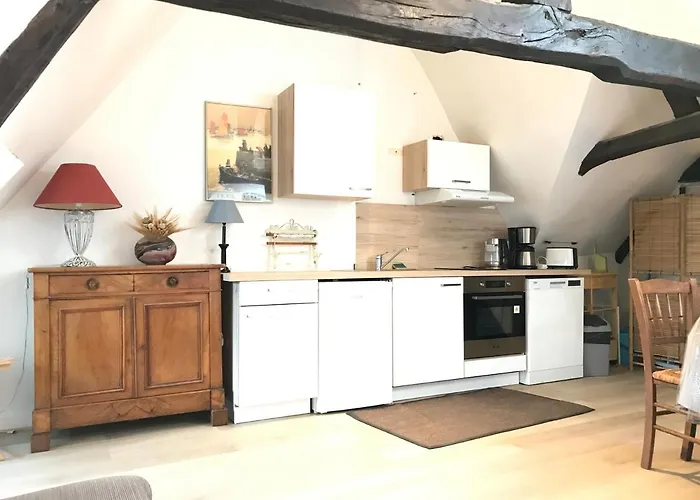 Le Du Gouverneur Apartment Honfleur